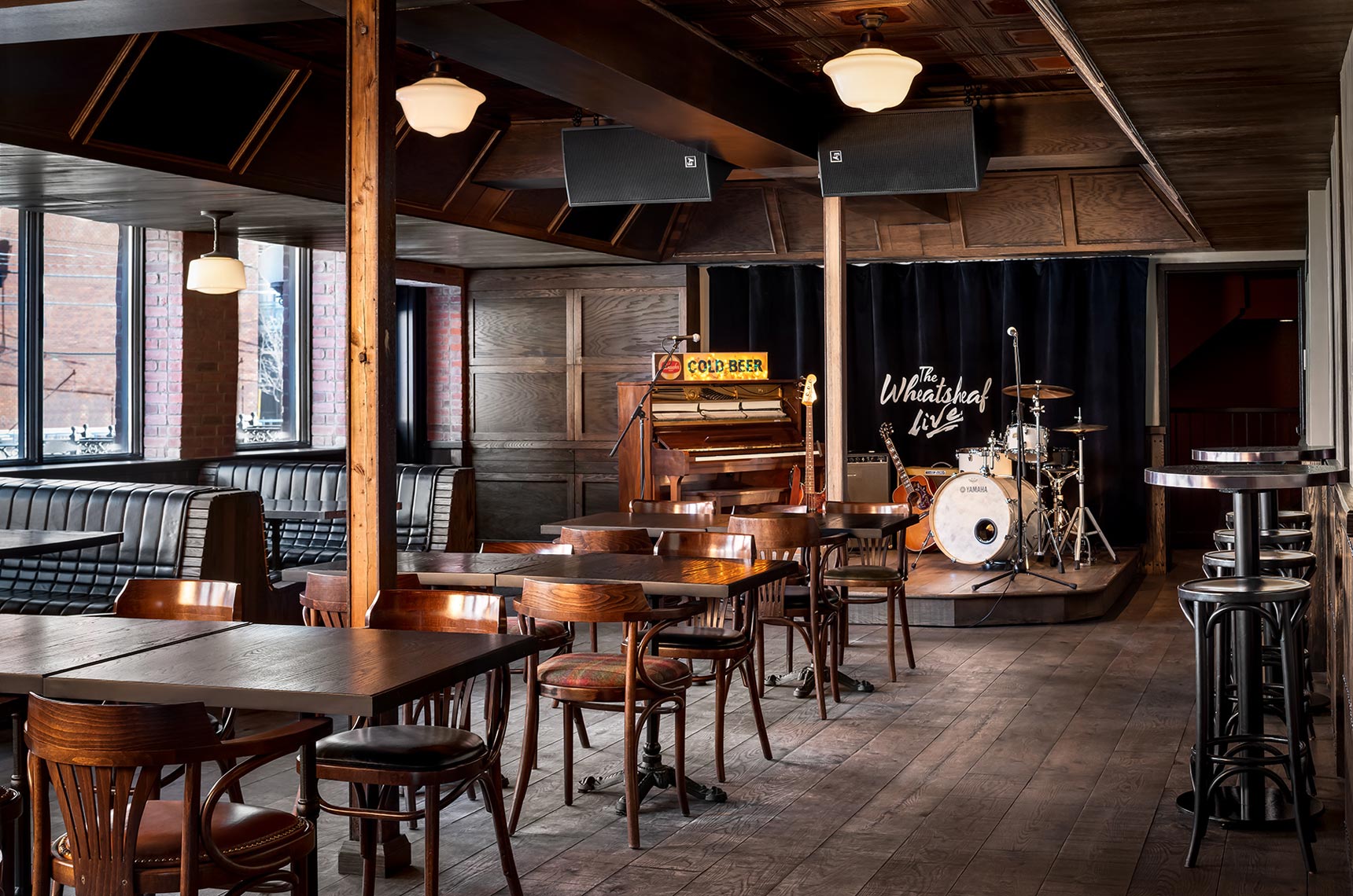 sm-Wheatsheaf_Tavern_005